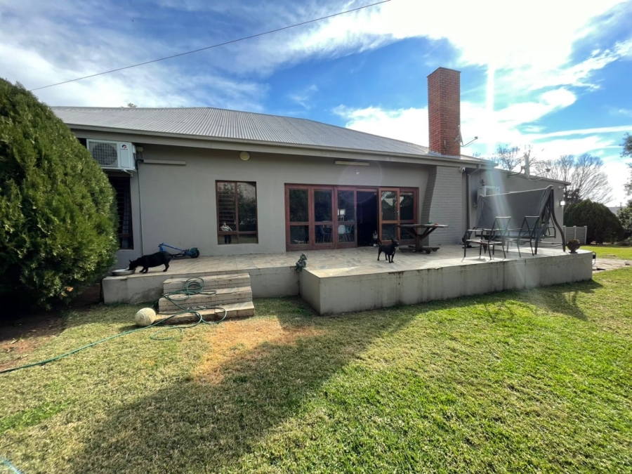 4 Bedroom Property for Sale in Waverley Free State